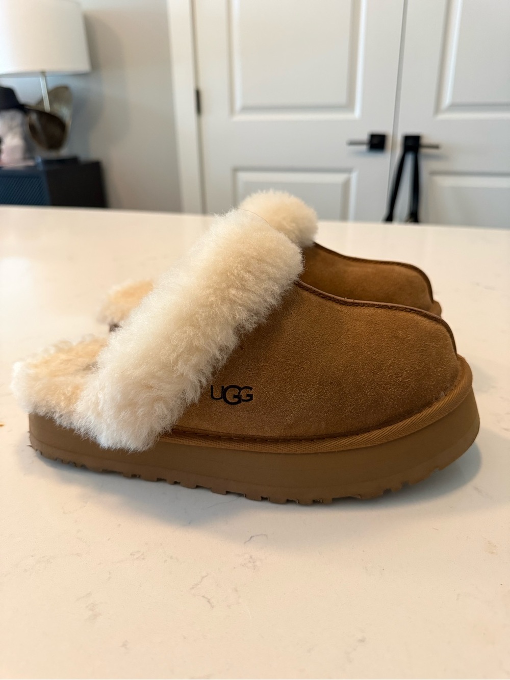 UGG Platform Disquette Slippers Chestnut